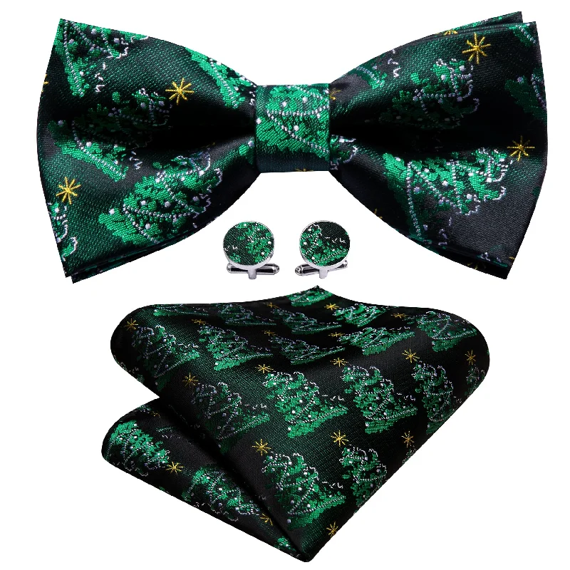 Christmas Green Xmas Tree Pre Tied Bow Tie Hanky Cufflinks Set