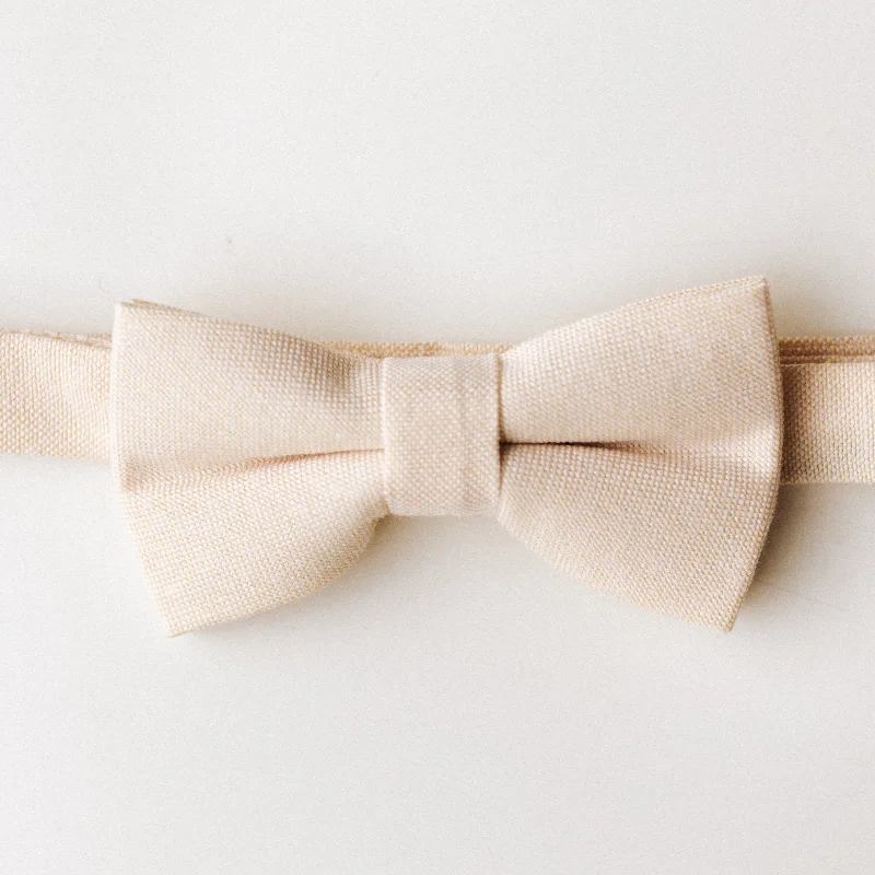 DOVE || BOY BOW TIE