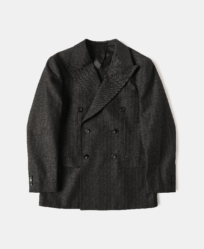 Lot 1102 Double-Breasted Suit Coat