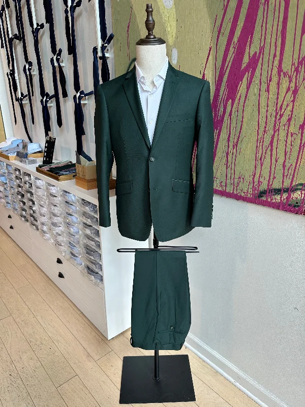 The Pursuit Standard Hunter Green Suit