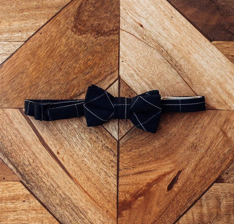 PULLEY || BOY BOW TIE