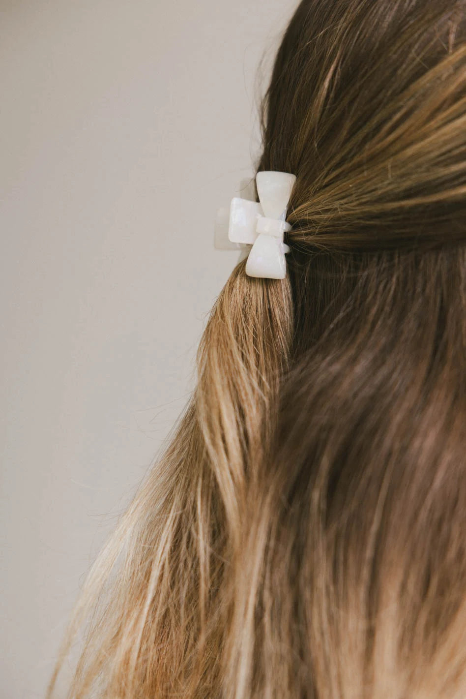 Mini Bow Claw Clip in White